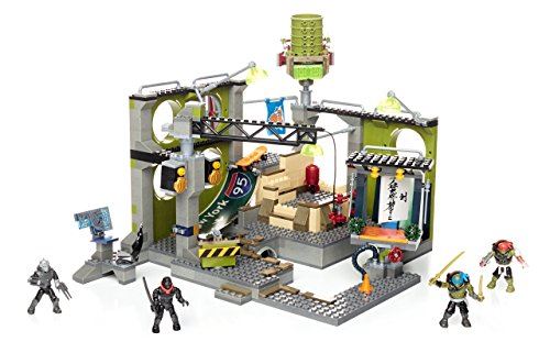 Mega Bloks Teenage Mutant Ninja Turtles Egout Hideout Construction Set