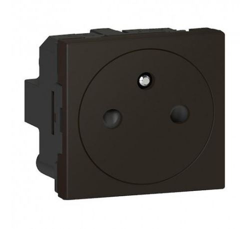 Legrand Noir Prise 2P+T Surface Mosaic - 16A - Mat