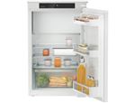 Réfrigérateur intégrable 4* 117 L hauteur de niche 88 cm. Tiroir EasyFresh pour conserver les fruits et légumes jusqu'à 2x plus longtemps. Intérieur en verre et ABS blanc, éclairage LED et électronque tactile digitale intuitive. Système à gliss