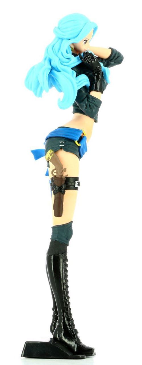 Figurine Flag Diamond Ship One Piece Nefeltari Vivi-code:b