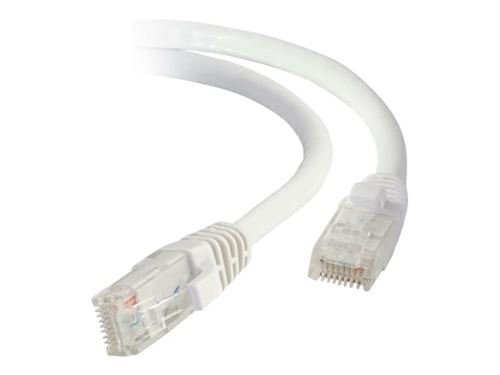 C2G Cat5e Booted Unshielded (UTP) Network Patch Cable - cordon de raccordement - 3 m - blanc