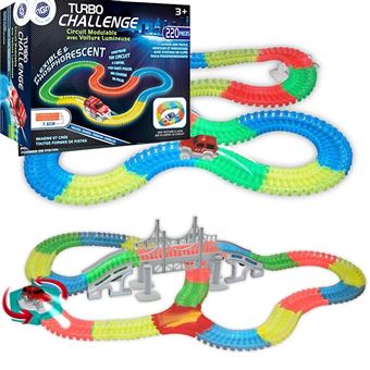 Circuit Voiture Modulable Phosphorescent Voiture Lumineuse Turbo Challenge Pour Enfant 220 Pieces Circuit Glow Circuit Voitures Achat Prix Fnac