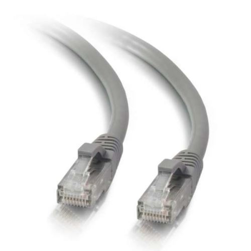 C2G 82416 Câble de Brassage - RJ-45 (M) vers RJ-45 (M) - 5 m - UTP - Cat 5e - Booted, Snagless - Noir (‿) Gris