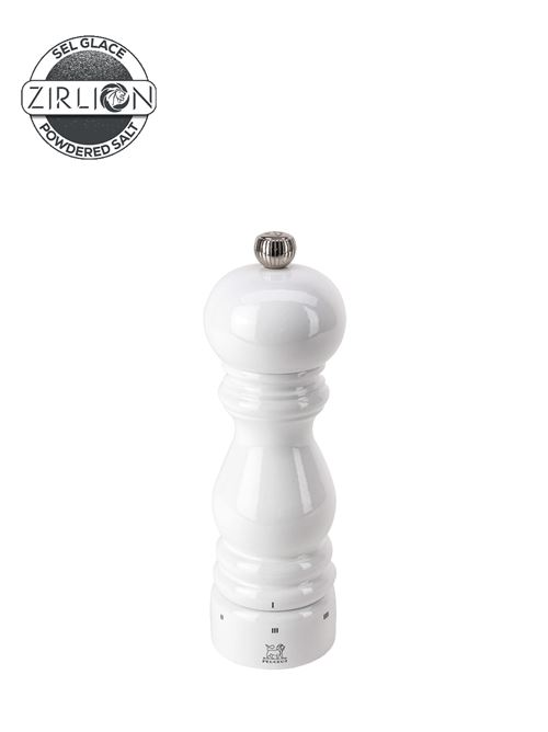 This Paris u'Select 18cm salt mill embodies all the purity, simplicity and optimism that is characterised by its colour. The white lacquer salt mill will stand out for its brilliant luminosity as well as its expert technology. Paris u'Select