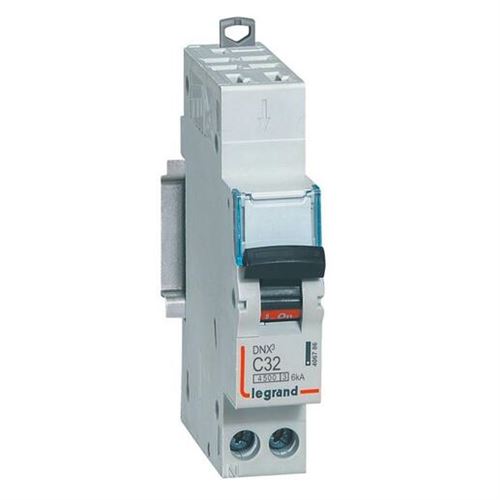 Legrand Noir Disjoncteur Phase + Neutre Dnx³ 4500 6Ka Arrivée Bornes Automatiques 1 Module 1P+N 230V 32A - 406786