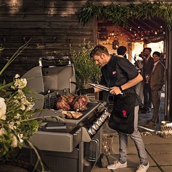 Weber Genesis II LX E 640 GBS Barbecue gril gaz 4896 cm thermometre integre noir Achat prix fnac