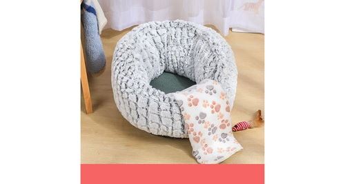 Comparer les prix de Chien chat rond hiver sac de couchage chaud long en peluche doux lit pour animaux de compagnie lit apaisant