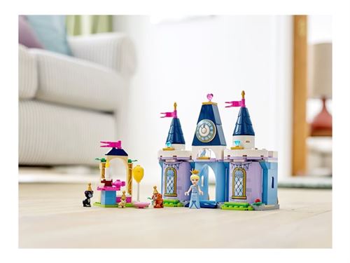 Lego® disney princesstm - la célébration au château de cendrillon
