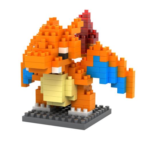 Des micro-blocs de diamants bloquant la formation de particules de Pokémon dragon assemble des jouets assemblés