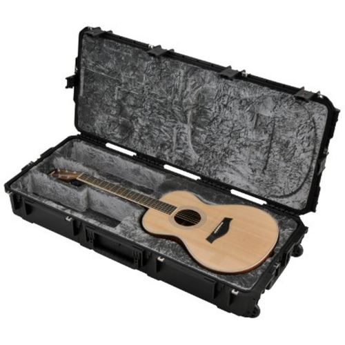 SKB iSeries 4217-30 étui pour guitare classique