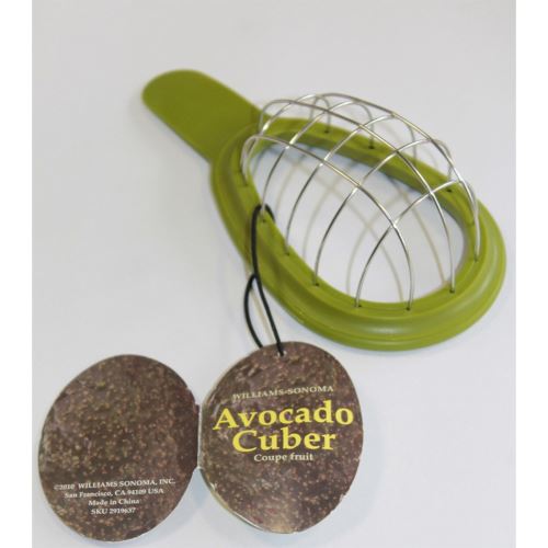 Coupe avocat en cube