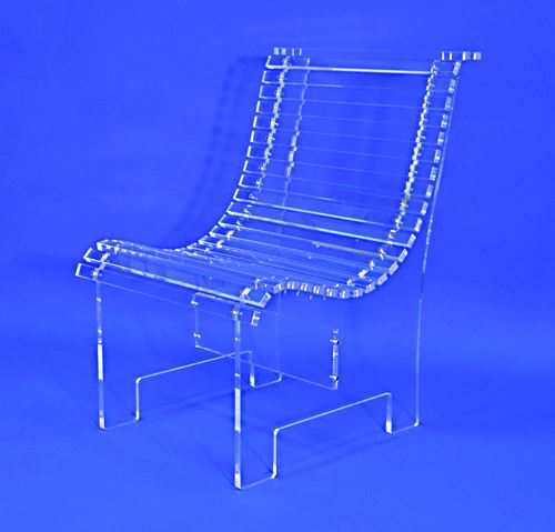 Fauteuil plexiglas