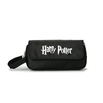 https://static.fnac-static.com/multimedia/Images/66/66/B4/E6/15119462-1505-1540-1/tsp20200603000123/Troue-a-crayon-simple-manga-Harry-Potter-695.jpg