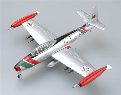 Portugal Air Force F-84g-10-re - 1:72e - Easy Model