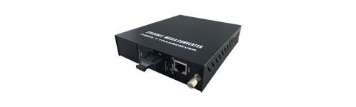 LevelOne FVM-1220 - Convertisseur de média à fibre optique - 100Mb LAN - 10Base-T, 100Base-FX, 100Base-TX - RJ-45 / mode unique SC - jusqu'à 20 km - 1310 nm
