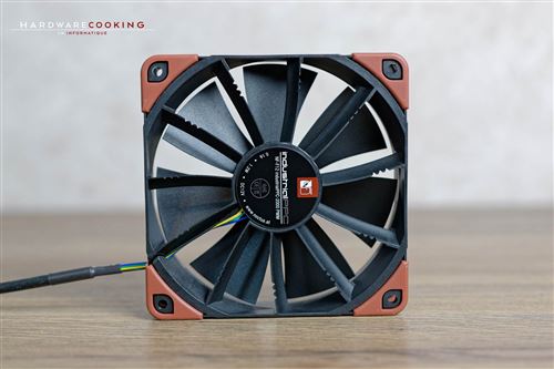 Noctua IndustrialPPC NF-F12 - Gehäuselüfter - 120 mm (NF-F12 industrialPPC-24V-2000)