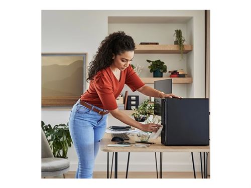 Msi Meg Trident X 10Se 851Eu - PC Compact - Core i9 10900K / 3.7 Ghz - Ram 32Go - SSD 2 X 1 To - Nvme, Hdd 2To - Gf Rtx 2080 Super - 2.5 Gige - Lan Sans Fil: 802.11A/B/G/N/Ac/Ax, Bluetooth 5.1 - Windows 10 Home - Moniteur : Aucun - Noir