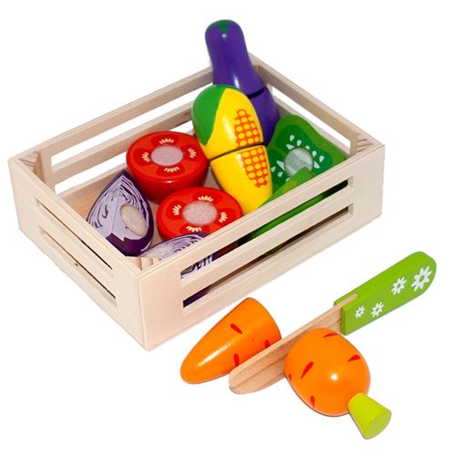 Légumes en bois set à découper dans une caisse en bois