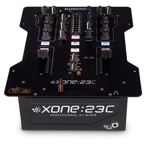 ALLEN & HEATH Allen & Heath XONE-23C - Consoles Club avec carte son