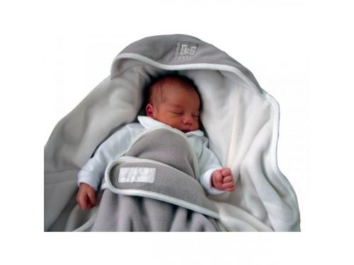 Couverture Babynomade Simple Polaire Red Castle 6 12 Mois Violine Couvertures Edredons Couettes Achat Prix Fnac