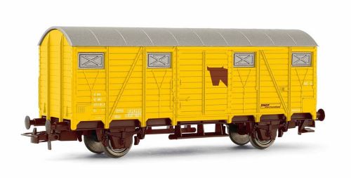 Wagon fermé à betail jaune SNCF HO Jouef