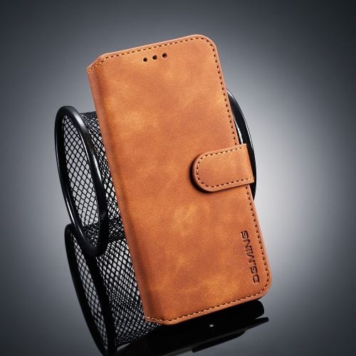 Etui en PU flip style rétro avec support marron pour votre Samsung Galaxy J6 (2018)