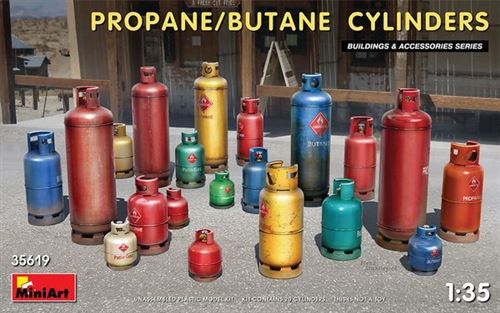 Propane/butane Cylinders - 1:35e - Miniart
