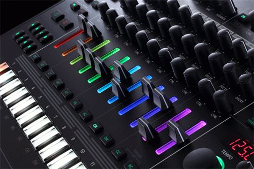 Non Communiqué Boîté À Rythme Roland Tr-8S - Image 1