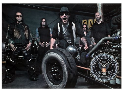 Drapeau Five Finger Death Punch Band Photo 77 x 105 cm