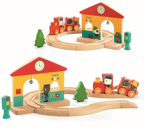 Minitrain et mini circuit en bois avec 10 rails