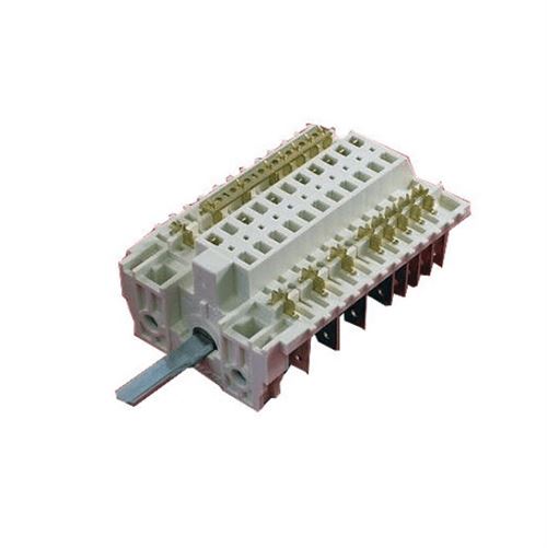 Commutateur Mult. Four Electr. pour Cuisiniere Indesit - C00114510