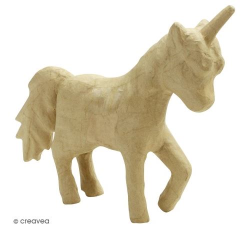 Licorne kawaii en papier mâché - 18,5 cm