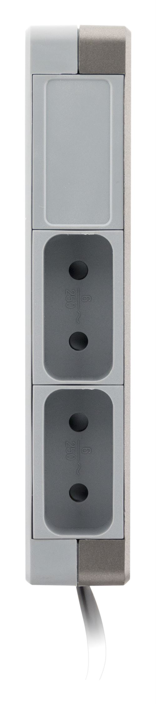 8€41 sur Thomson - Multiprise extraplate 4 prises 2P 6A + 2 USB