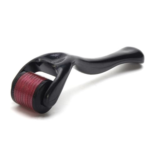 Outil de système de traitement d'acné de rouleau de Derma d'aiguilles de titane de 1.5mm