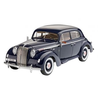 Maquette Revell Limousine de classe supérieure Admiral Saloon 1:24