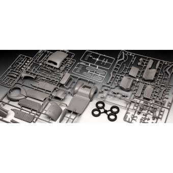 Maquette Revell Limousine de classe supérieure Admiral Saloon 1:24