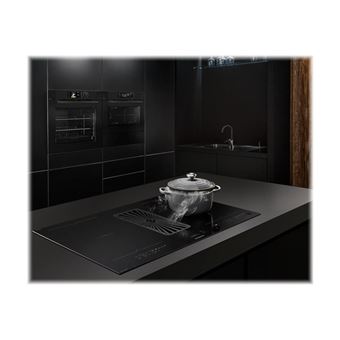 Table induction avec hotte intégrée, 80 cm - horizone 4000W x 2, 7,4 kW, 4 minuteurs, 4 boosters, 20 positions de cuisson, accès directs, Recall , Boil, Clean Lock ; hotte 52 cm classe A++, 4 vitesses , Vitesse max 580m3/h, Niveau sonore max : 62 dB.
