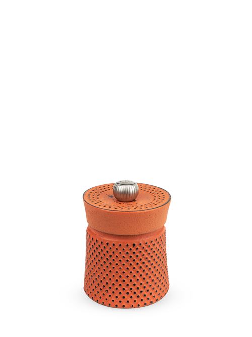 Peugeot Saveurs - Moulin &agrave; poivre manuel en fonte orange 8 cm - 3 '