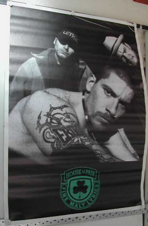 House of Pain - 61x85 cm - AFFICHE / POSTER État correct - N/A reconditionné disponible sur Fnac