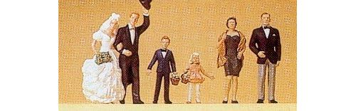 Bride Groom wFlower Girl, Ring Bearer Adult Couple HO Scale Preiser Models