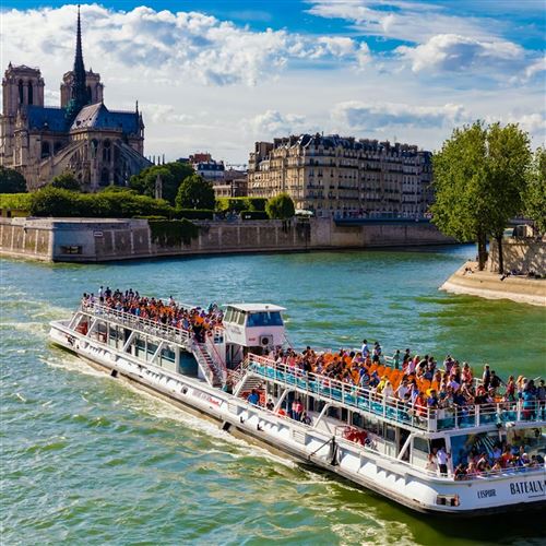 SMARTBOX - Coffret Cadeau Découverte de Paris en famille : déjeuner croisière sur la Seine pour 2 adultes et 1 enfant-Gastronomie