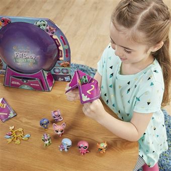 Boule de Crystal avec 7 figurines Littlest Petshop Lucky Pets