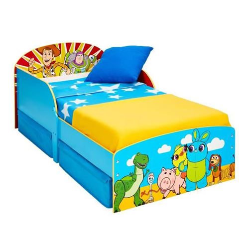 Lit pour tout-petits Toy Story, fait de MDF. Y compris 2 tiroirs de rangement, adapté a un matelas de 70 x 140 cm.