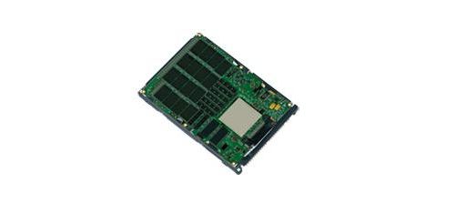 Fujitsu S26361-F5701-L960 Disque SSD 2.5 960 Go Série ATA III - Disques SSD (960 Go, 2.5, 6 Gbit/s)