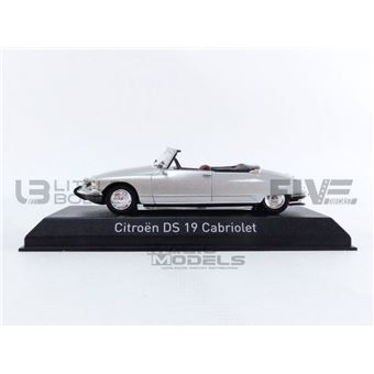 Voiture Miniature de Collection NOREV 1-43 CITROEN DS 19
