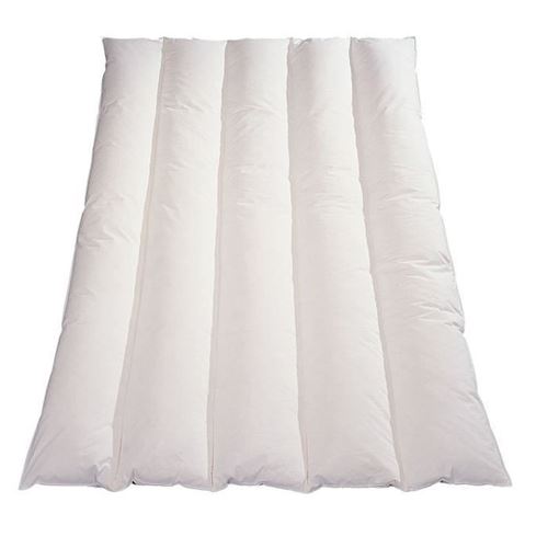BLANREVE  Couette l&eacute;g&egrave;re en microfibre - 240 x 260 cm - Blanc