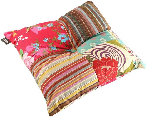 Versa - Coussin carré en tissu patchwork fleuri