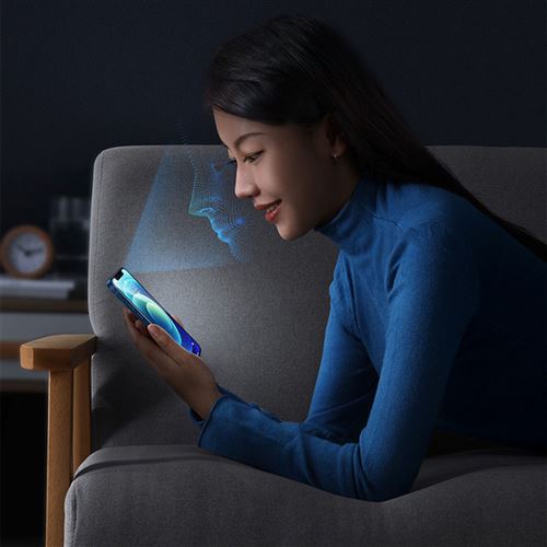 Protection IPhone 15 : 2 Écrans En Verre Trempé JETech - Anti-Rayures, Installation Facile Et Compatible Coque