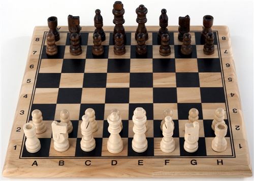 Jeu d'échecs en bois