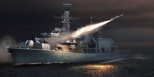 TRUMPETER Maquette bateau  HMS Monmouth F-235 Type 23 Frigate- 1/350 -